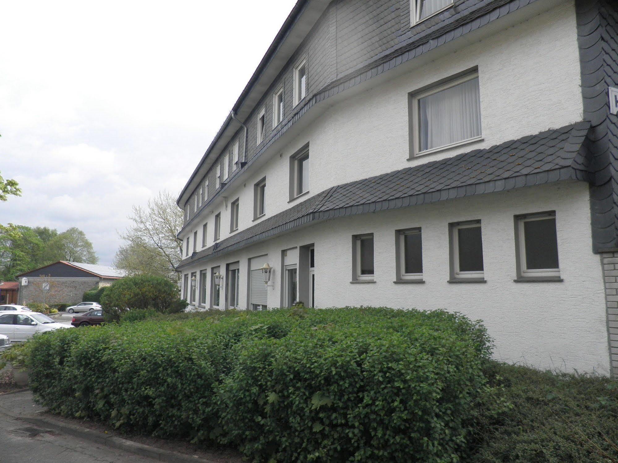 Hotel Haarener Hof Bad Wünnenberg Esterno foto